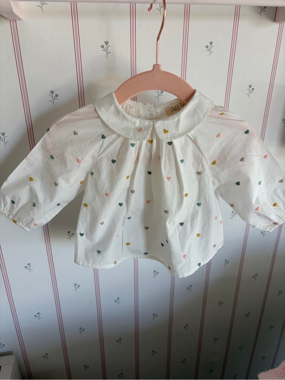 Petit Sézane White Blouse with Multicolor Heart Embroidery